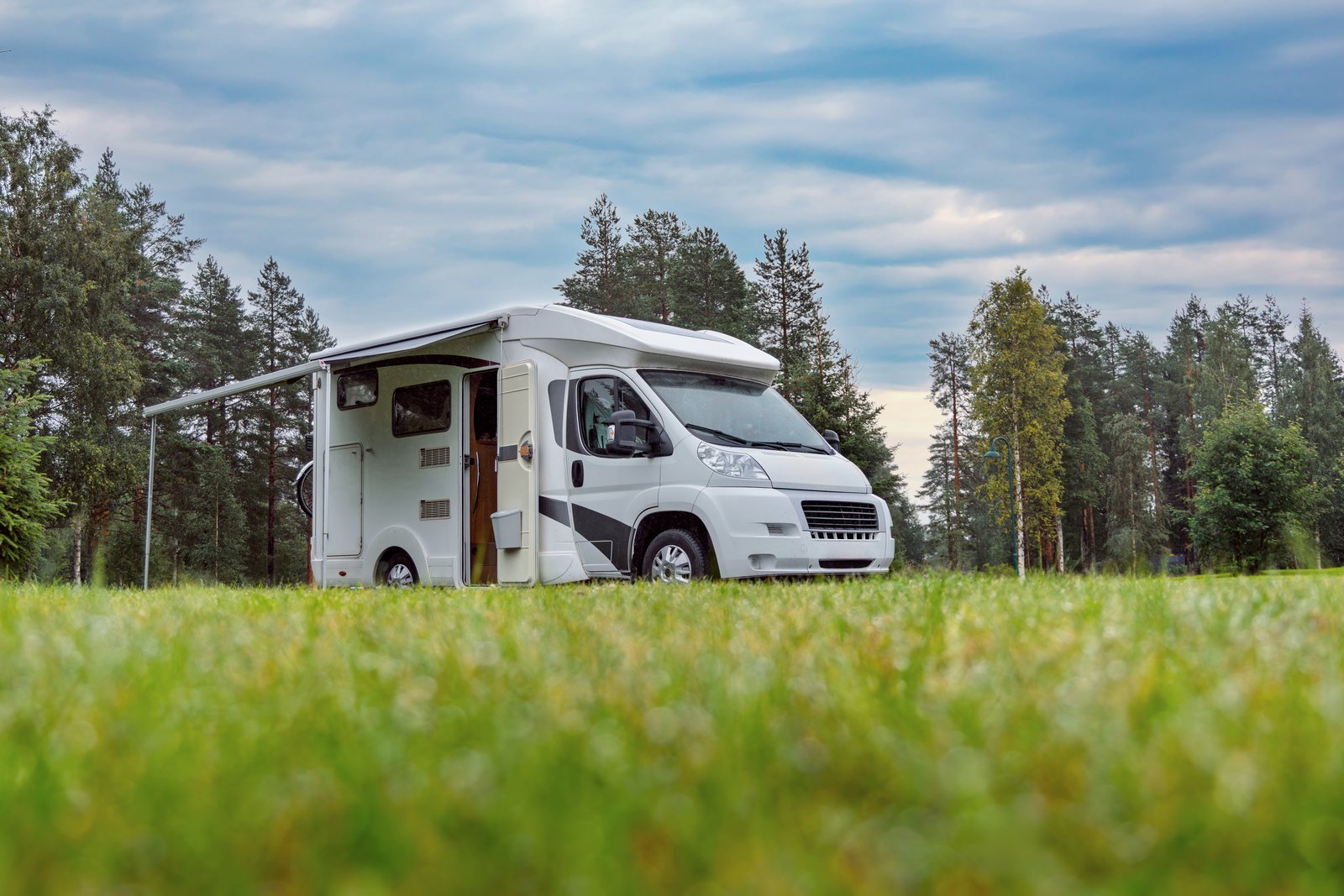 Kunde spricht über Wohnmobil beleihen mit Berater